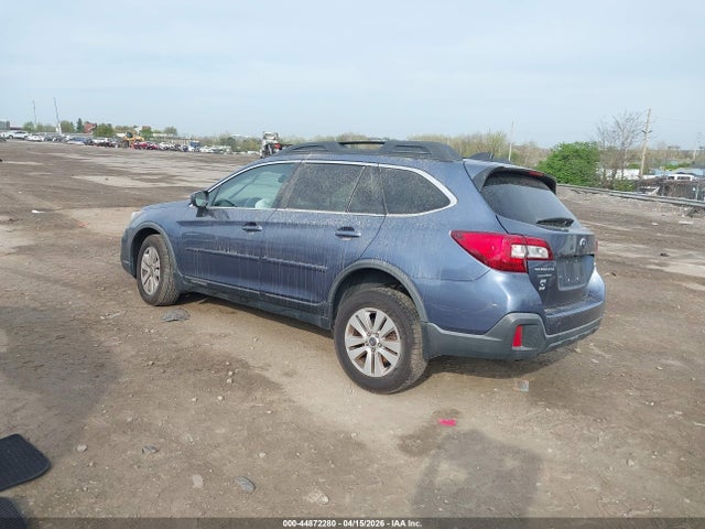 4S4BSACCXJ3346180 Subaru Outback 2.5i Premium