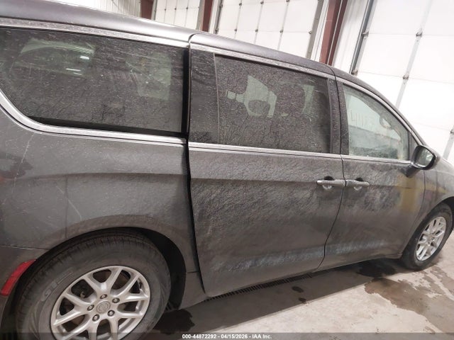 Продажа на аукционе авто 2020 Chrysler Voyager Lx, vin: 2C4RC1CG3LR136677, номер лота: 44872292