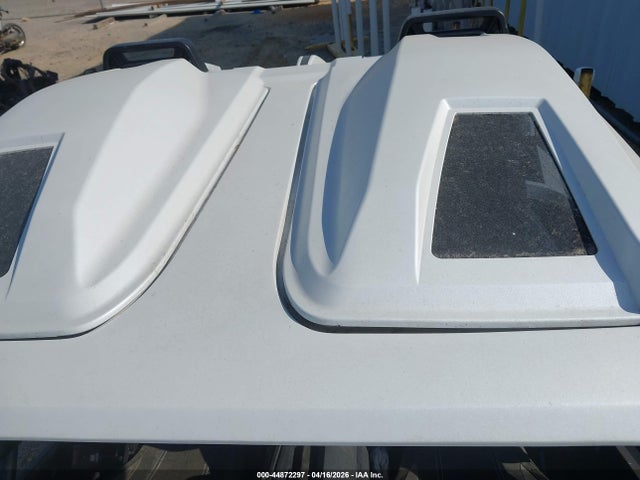 Polaris Slingshot Sl 2018 57XAAPFA2J8126669 Image 17
