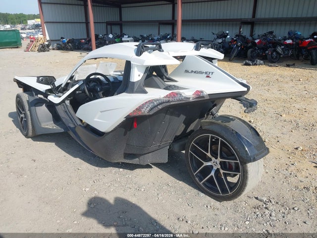 Polaris Slingshot Sl 2018 57XAAPFA2J8126669 Image 3