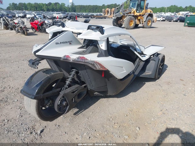 Polaris Slingshot Sl 2018 57XAAPFA2J8126669 Image 4