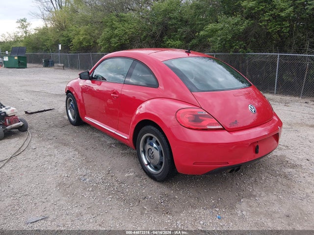 2012 Volkswagen Beetle 2.5l მანქანა იყიდება აუქციონზე, vin: 3VWJP7ATXCM622332, აუქციონის ნომერი: 44872316