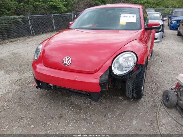 2012 Volkswagen Beetle 2.5l მანქანა იყიდება აუქციონზე, vin: 3VWJP7ATXCM622332, აუქციონის ნომერი: 44872316