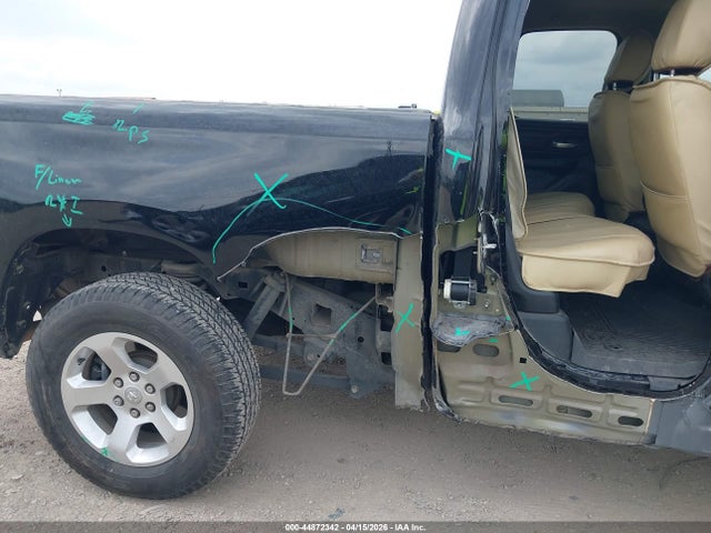 Продаж на аукціоні авто 2019 Ram 1500 Tradesman  4x2 6'4 Box, vin: 1C6RRECT9KN745813, номер лоту: 44872342