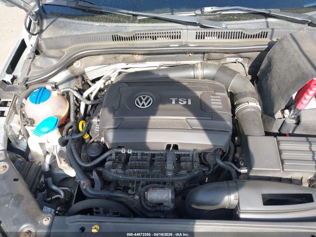 Продаж на аукціоні авто 2014 Volkswagen Jetta 1.8t Se, vin: 3VWD17AJ8EM310879, номер лоту: 44872350