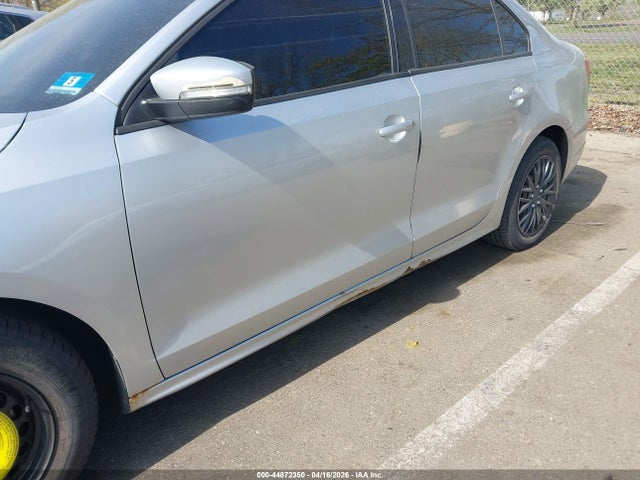 Продаж на аукціоні авто 2014 Volkswagen Jetta 1.8t Se, vin: 3VWD17AJ8EM310879, номер лоту: 44872350
