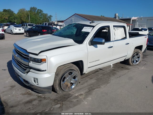 2017 Chevrolet Silverado 1500 2lz მანქანა იყიდება აუქციონზე, vin: 3GCUKSEC7HG176951, აუქციონის ნომერი: 44872351