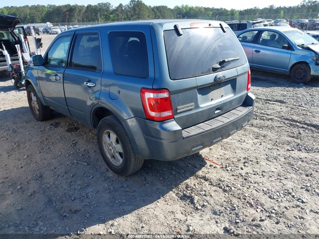 44872362 :رقم المزاد ، 1FMCU0C78BKB54646 vin ، 2011 Ford Escape Xls مزاد بيع