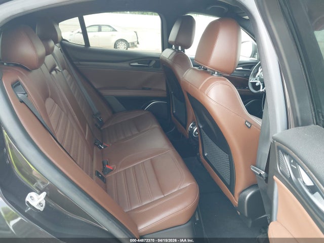 ZASFAKNN4J7B81076 Alfa Romeo Stelvio Ti Sport Awd