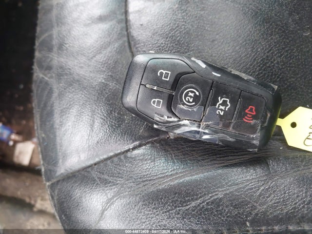 44872409 :رقم المزاد ، 1FM5K8D87GGA38949 vin ، 2016 Ford Explorer Xlt مزاد بيع