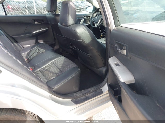 44872410 :رقم المزاد ، 4T1BF1FK6DU675996 vin ، 2013 Toyota Camry Se مزاد بيع