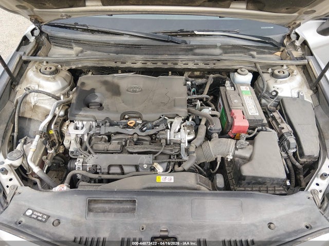 4T1B11HK6KU288888 Toyota CAMRY SE