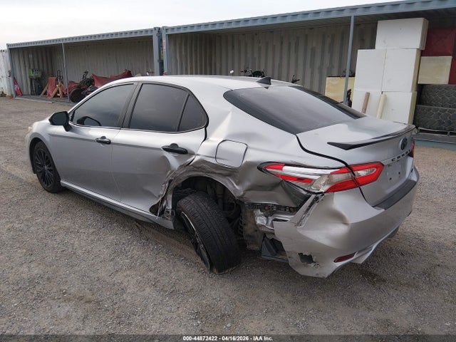 4T1B11HK6KU288888 Toyota CAMRY SE
