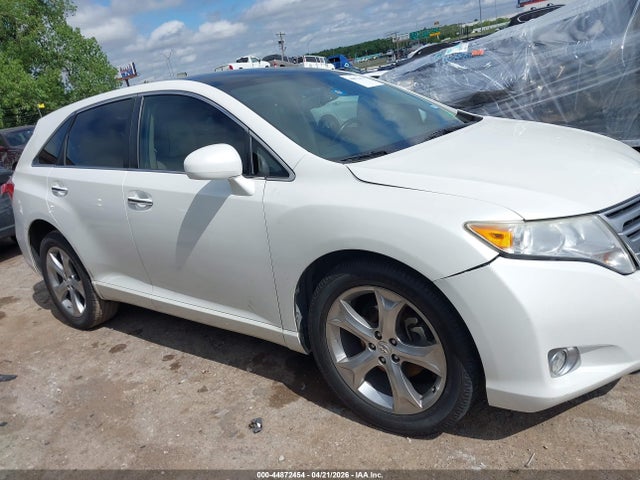 44872454 :رقم المزاد ، 4T3ZK3BB0AU031621 vin ، 2010 Toyota Venza Base V6 مزاد بيع