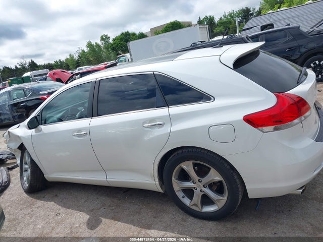 44872454 :رقم المزاد ، 4T3ZK3BB0AU031621 vin ، 2010 Toyota Venza Base V6 مزاد بيع