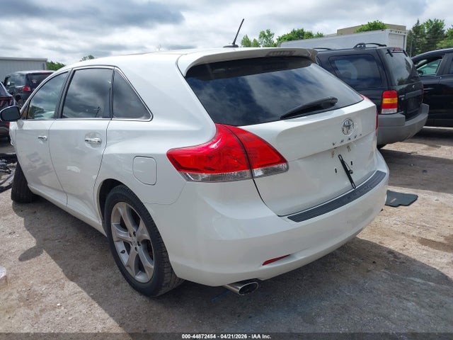 44872454 :رقم المزاد ، 4T3ZK3BB0AU031621 vin ، 2010 Toyota Venza Base V6 مزاد بيع