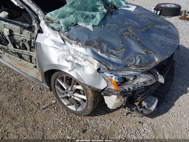 2013 Nissan Sentra Sr მანქანა იყიდება აუქციონზე, vin: 3N1AB7AP0DL775039, აუქციონის ნომერი: 44872497