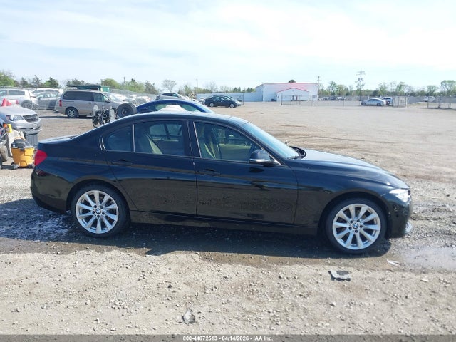 44872513 :رقم المزاد ، WBA8E5G52GNT41591 vin ، 2016 Bmw 320i Xdrive مزاد بيع
