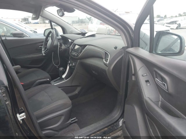 Продажа на аукционе авто 2018 Chevrolet Trax Ls, vin: 3GNCJKSB0JL244585, номер лота: 44872519