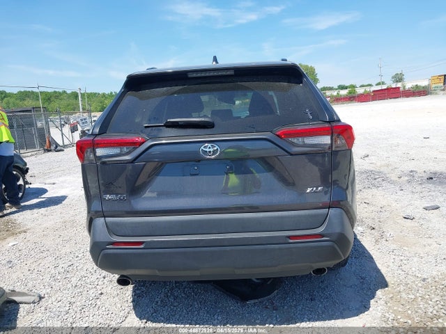 Продаж на аукціоні авто 2021 Toyota Rav4 Xle, vin: 2T3W1RFV5MW110980, номер лоту: 44872528