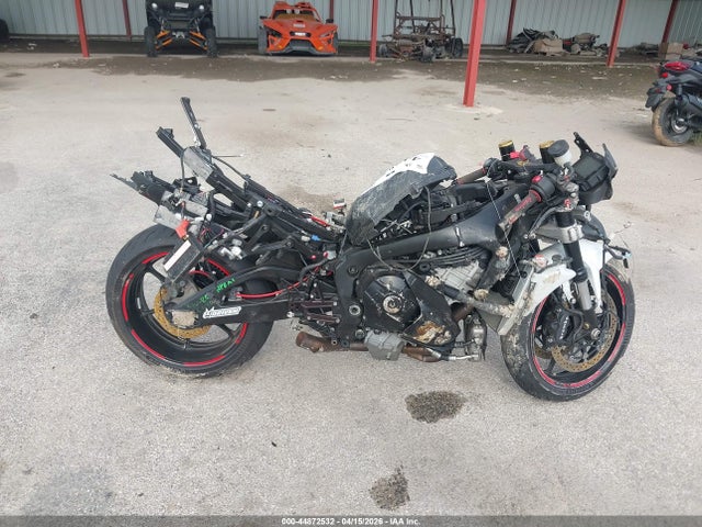 Suzuki GSX-R1000 2023 JS1DM11B2P7100186 Image 12