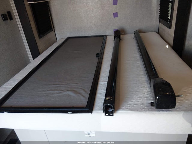 1UJBJ0BV1N11J0085 Jayco Bun40fkds