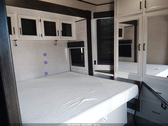 1UJBJ0BV1N11J0085 Jayco Bun40fkds
