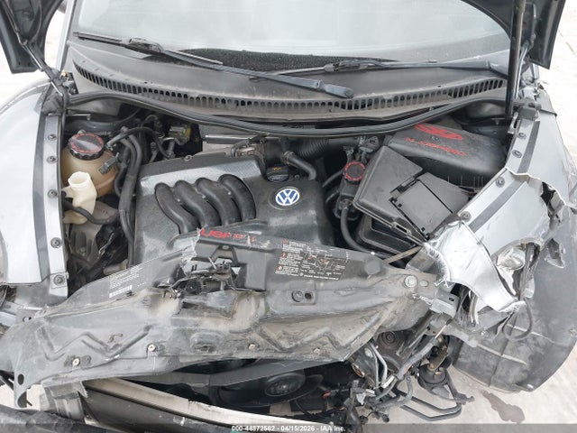 2002 Volkswagen New Beetle Gls მანქანა იყიდება აუქციონზე, vin: 3VWCB21C52M422614, აუქციონის ნომერი: 44872562