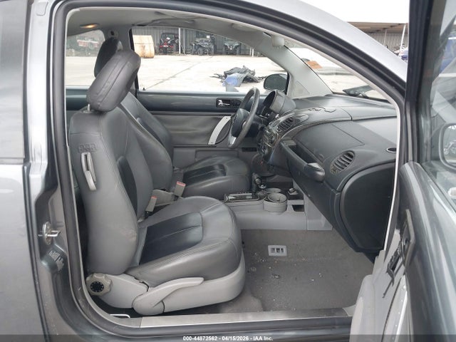 2002 Volkswagen New Beetle Gls მანქანა იყიდება აუქციონზე, vin: 3VWCB21C52M422614, აუქციონის ნომერი: 44872562