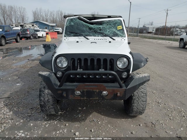 Продажа на аукционе авто 2015 Jeep Wrangler Unlimited Willys Wheeler, vin: 1C4BJWDG5FL591272, номер лота: 44872591