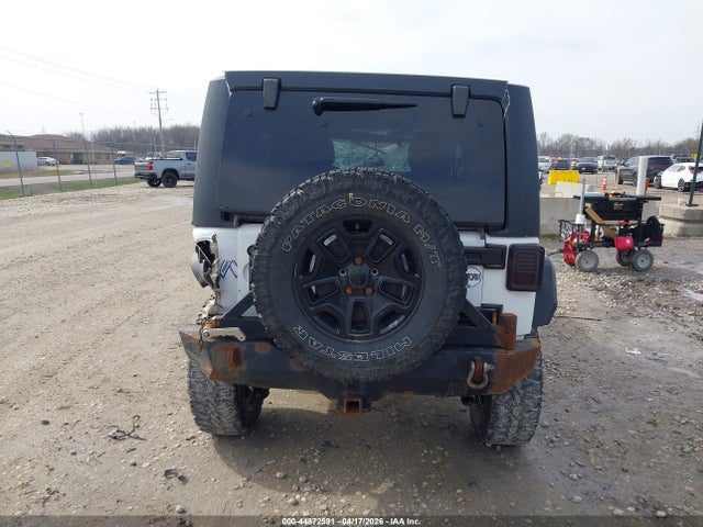 Продажа на аукционе авто 2015 Jeep Wrangler Unlimited Willys Wheeler, vin: 1C4BJWDG5FL591272, номер лота: 44872591