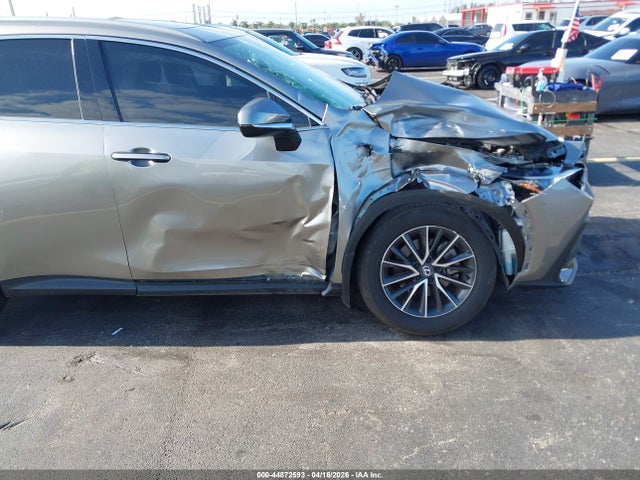 Продаж на аукціоні авто 2024 Lexus Nx 250, vin: 2T2ADCAZ7RC014421, номер лоту: 44872593