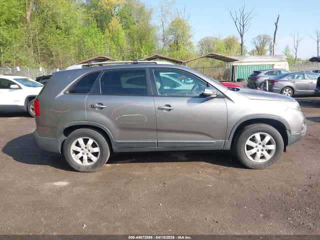 Aukcja sprzedaży 2011 Kia Sorento Lx, vin: 5XYKT3A14BG185661, numer aukcji: 44872595
