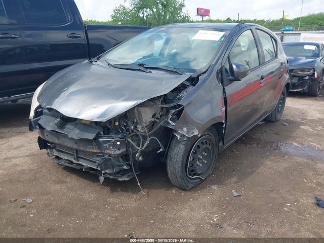 2014 TOYOTA PRIUS C JTDKDTB35E1078152 Photo 1