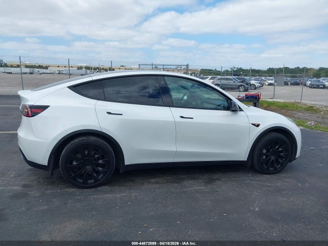 7SAYGDEE6NA012656 Tesla Model Y Long Range Dual Motor All-wheel Drive