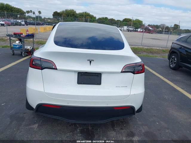 7SAYGDEE6NA012656 Tesla Model Y Long Range Dual Motor All-wheel Drive
