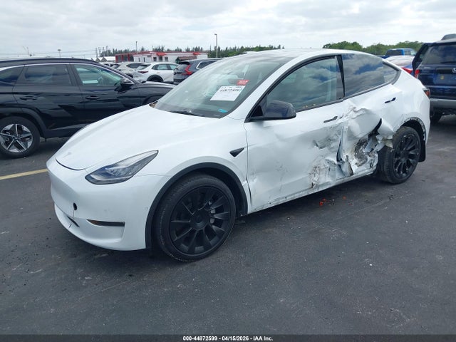 7SAYGDEE6NA012656 Tesla Model Y Long Range Dual Motor All-wheel Drive