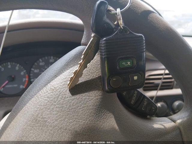 44872610 :رقم المزاد ، 1YVGF22C425299248 vin ، 2002 Mazda 626 Lx مزاد بيع