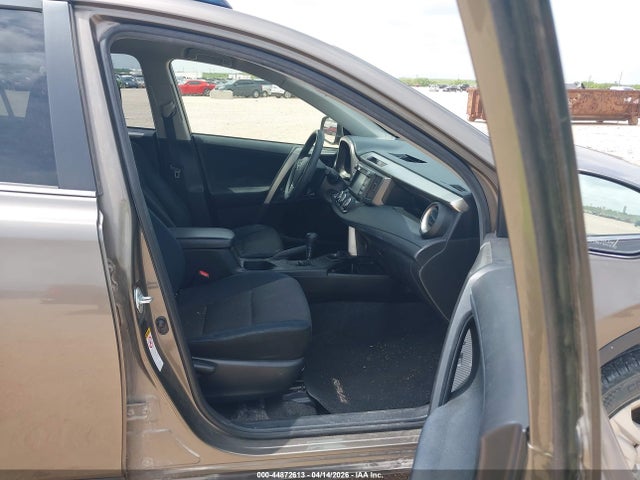 Aukcja sprzedaży 2015 Toyota Rav4 Le, vin: JTMZFREV9FD060133, numer aukcji: 44872613