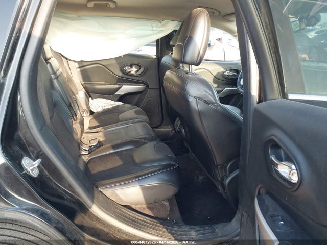 44872626 :رقم المزاد ، 1C4PJLLBXJD584847 vin ، 2018 Jeep Cherokee Latitude Plus Fwd مزاد بيع