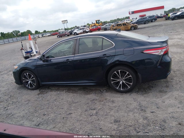 2019 Toyota Camry Se მანქანა იყიდება აუქციონზე, vin: 4T1B11HK1KU792944, აუქციონის ნომერი: 44872629