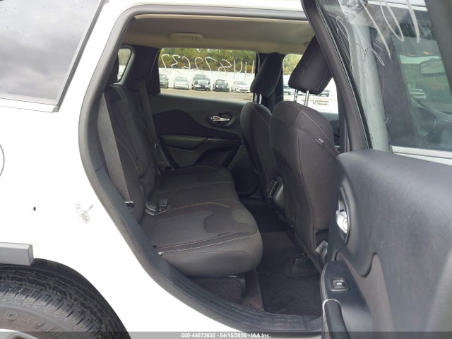 Продаж на аукціоні авто 2016 Jeep Cherokee Latitude, vin: 1C4PJLCS9GW312271, номер лоту: 44872632