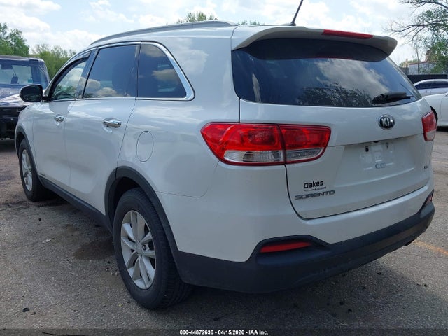 Продажа на аукционе авто 2017 Kia Sorento 3.3l Lx, vin: 5XYPGDA58HG198571, номер лота: 44872636