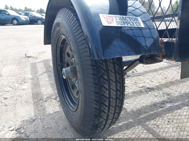 4YMBU0810SV023162 Carry On Utility Trailer