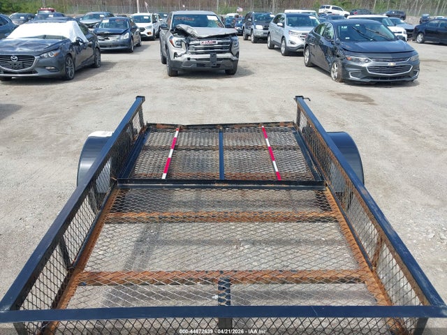 4YMBU0810SV023162 Carry On Utility Trailer