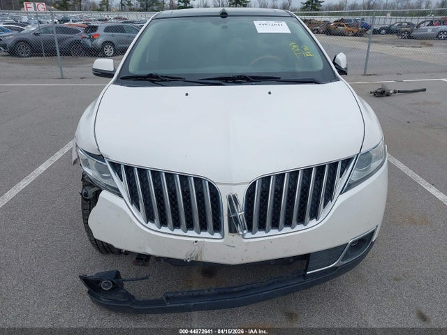 Lincoln MKX 2015 2LMDJ8JK3FBL20899 Image 12