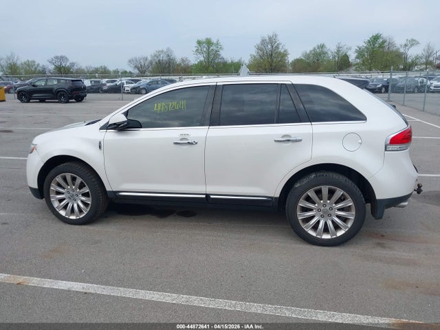 Lincoln MKX 2015 2LMDJ8JK3FBL20899 Image 14
