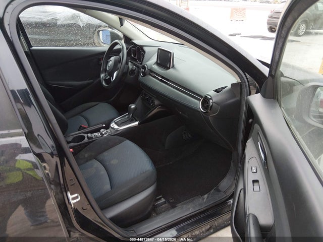Продажа на аукционе авто 2016 Scion Ia, vin: 3MYDLBZV9GY141055, номер лота: 44872647