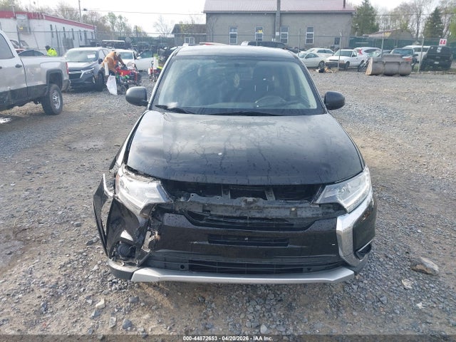 2018 Mitsubishi Outlander Es/le/se/sel მანქანა იყიდება აუქციონზე, vin: JA4AZ3A31JJ001460, აუქციონის ნომერი: 44872653