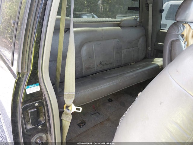 Aukcja sprzedaży 1998 Chevrolet K1500 Fleetside, vin: 1GCEK19R4WR134957, numer aukcji: 44872658